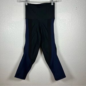 Nike Dri-FIT Women’s Compression Cropped Leggings – Navy & Black, Size Medium